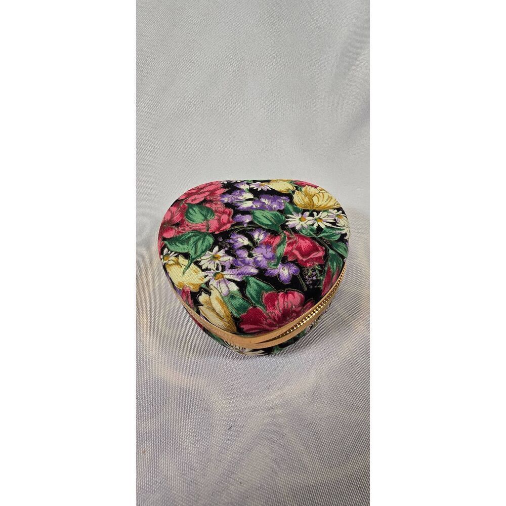 Vintage Heart-shaped Trinket or Jewelry Box
